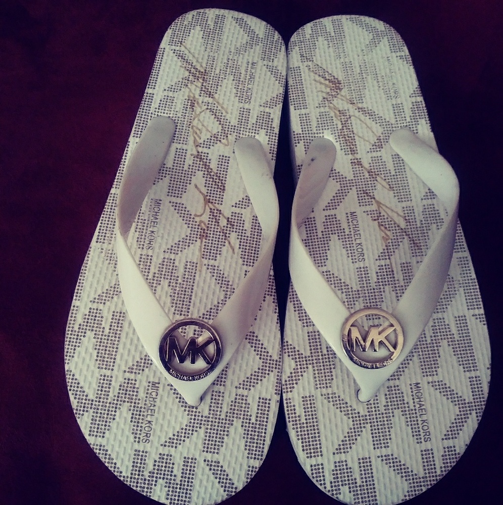 Michael kors flip-flop